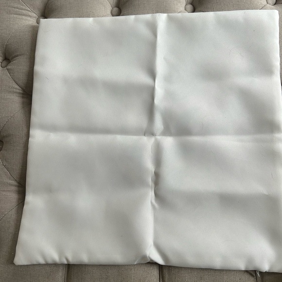 2 Covers | 1 Abstract Botanical Throw Pillow Cover & 1 Plain Linen with Tassels - Picture 4 of 12